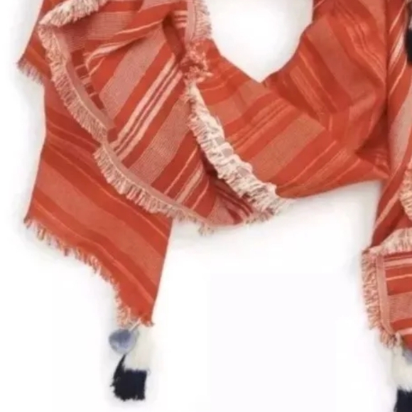 Madewell Fringed Pom Poms Sarong Scarf Beach Festival Blanket Coral Red New - Picture 7 of 8